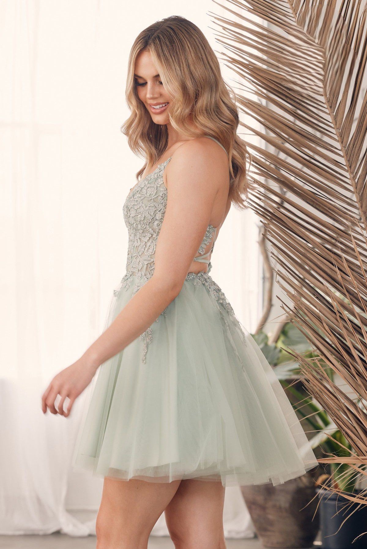 Plunging V-Neck Spaghetti Straps Embroidered Bodice Short Cocktail Dress NXG785-Cocktail Dress-smcfashion.com