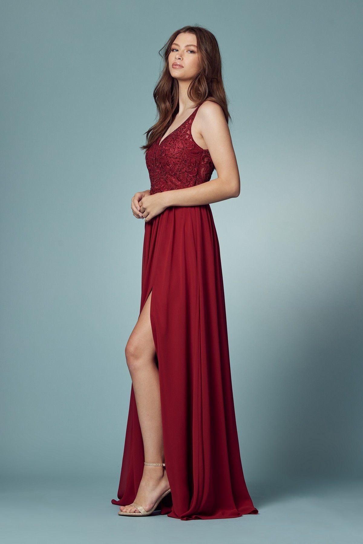 Embroidered Bodice Illusion V-Neck Side Slit Long Bridesmaid Dress NXY299-Bridesmaid Dress-smcfashion.com