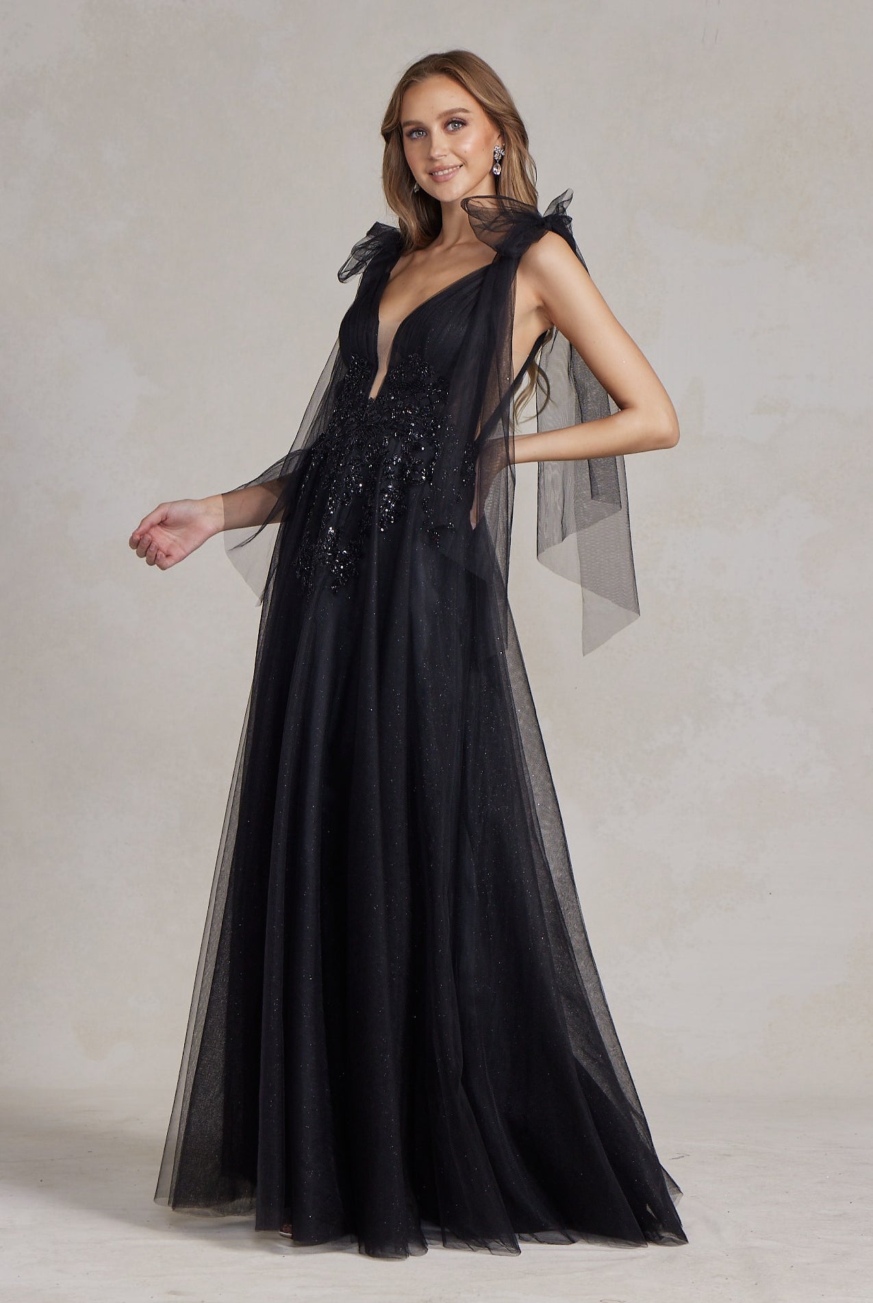 Tulle Skirt Deep Illusion V-Neck Embroidered Lace Long Prom Dress NXE1075-Prom Dress-smcfashion.com