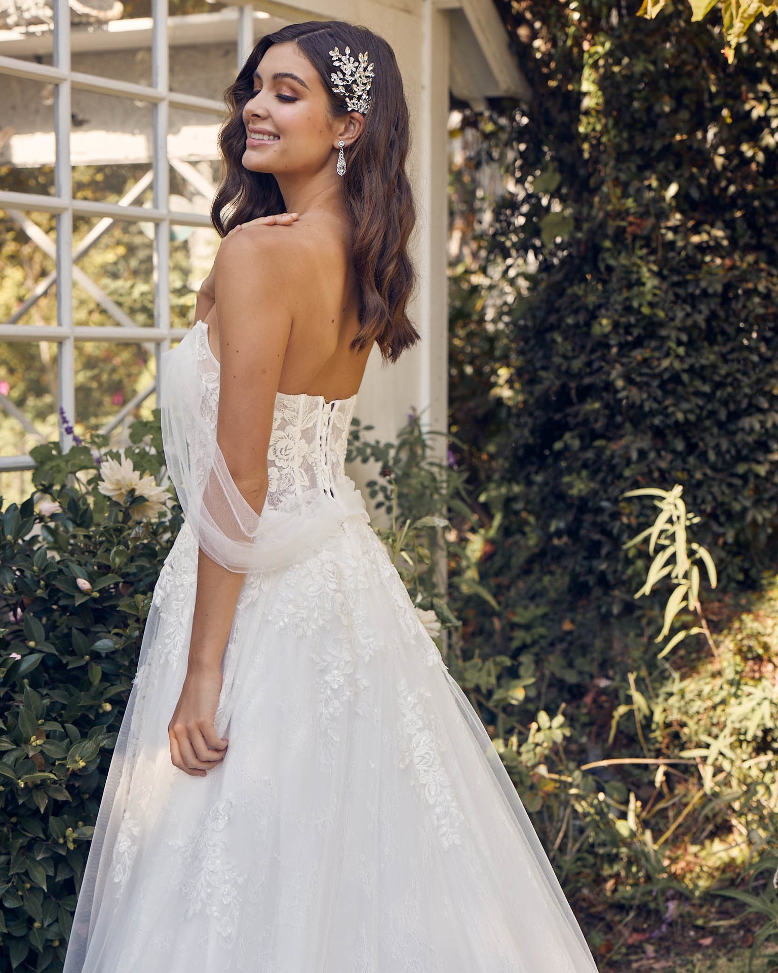 Off Shoulder A-Line Tulle Embroidered Lace Long Wedding Dress NXJE946-Wedding Dress-smcfashion.com