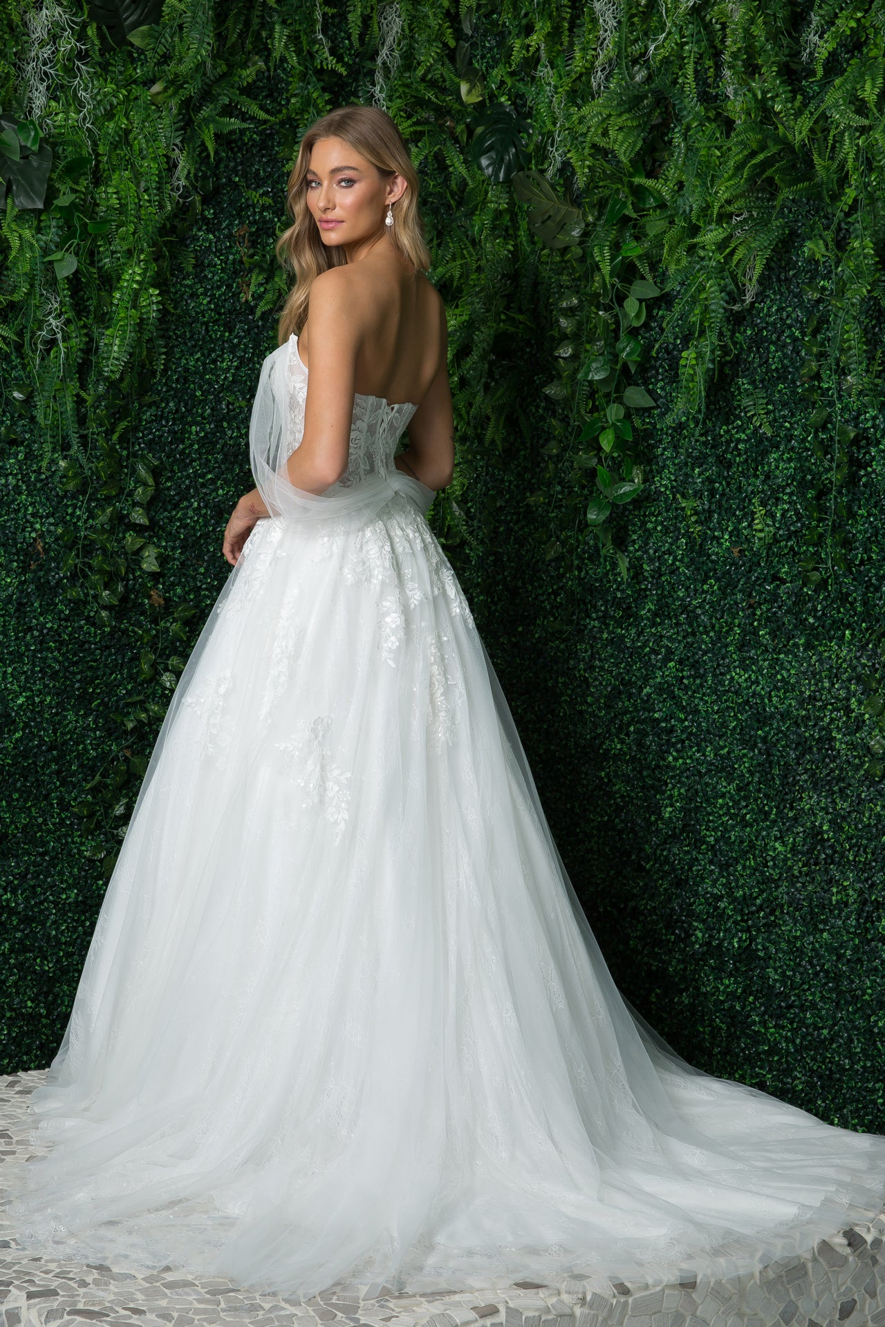 Off Shoulder A-Line Tulle Embroidered Lace Long Wedding Dress NXJE946-Wedding Dress-smcfashion.com