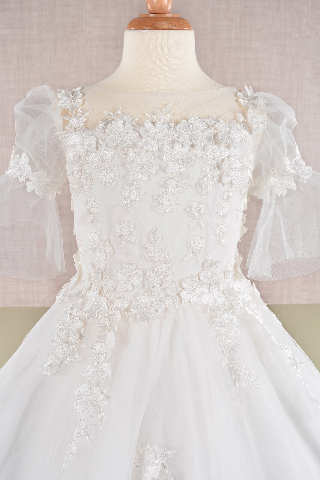 3D Floral Applique Mesh Kids Dress with Long Back Hem GLGK107-KIDS-smcfashion.com