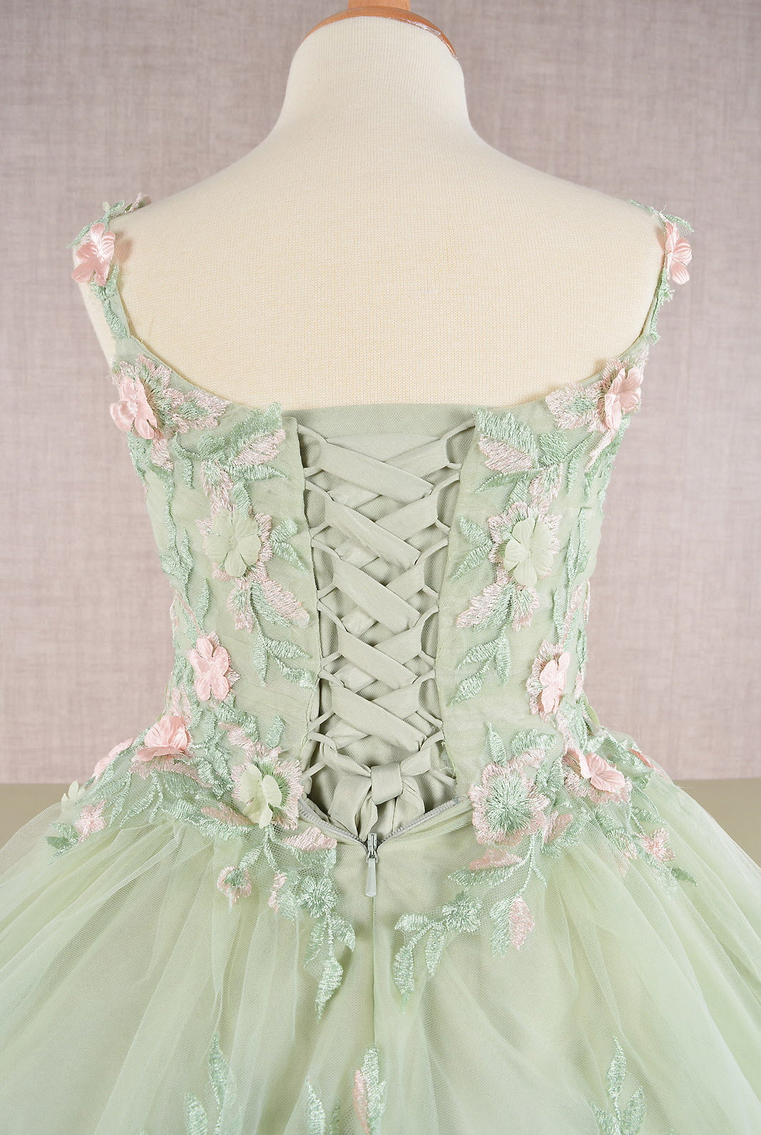 Floral Embroidery Embellished Ruched Bodice Mesh with Lace-up Back Quinceanera Kids Dress GLGK109-KIDS-smcfashion.com