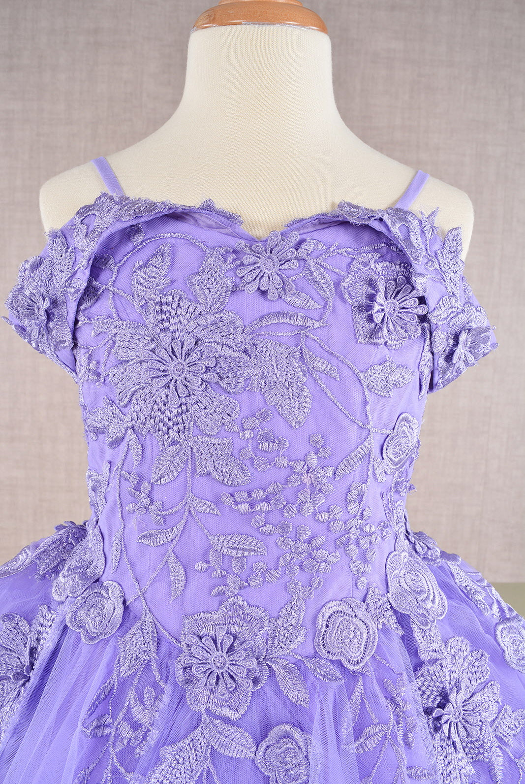 Floral Embroidery Embellished Cut-Away Shoulder Quinceanera Kids Dress GLGK112-KIDS-smcfashion.com