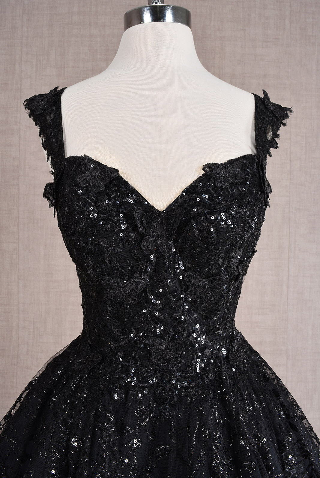 Butterfly Applique Mesh Babydoll w/ Detachable Side Mesh Drapes Short Homecoming Dress GLGS3187-HOMECOMING-smcfashion.com