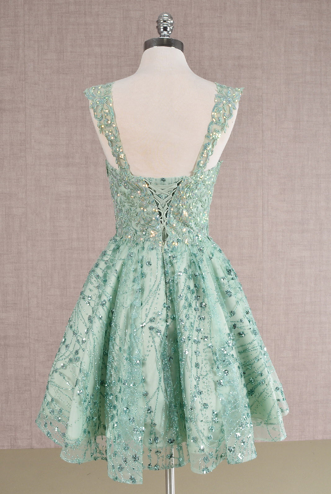 Butterfly Applique Mesh Babydoll w/ Detachable Side Mesh Drapes Short Homecoming Dress GLGS3187-HOMECOMING-smcfashion.com