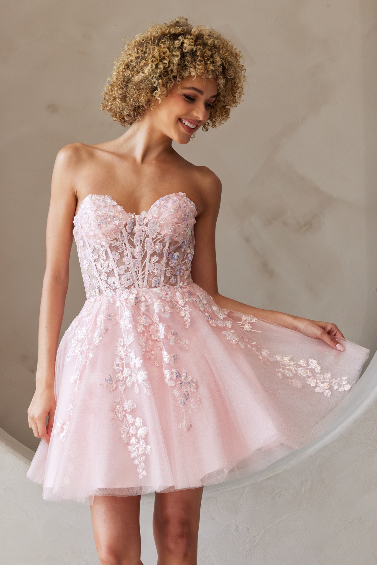 Lace up homecoming dresses online