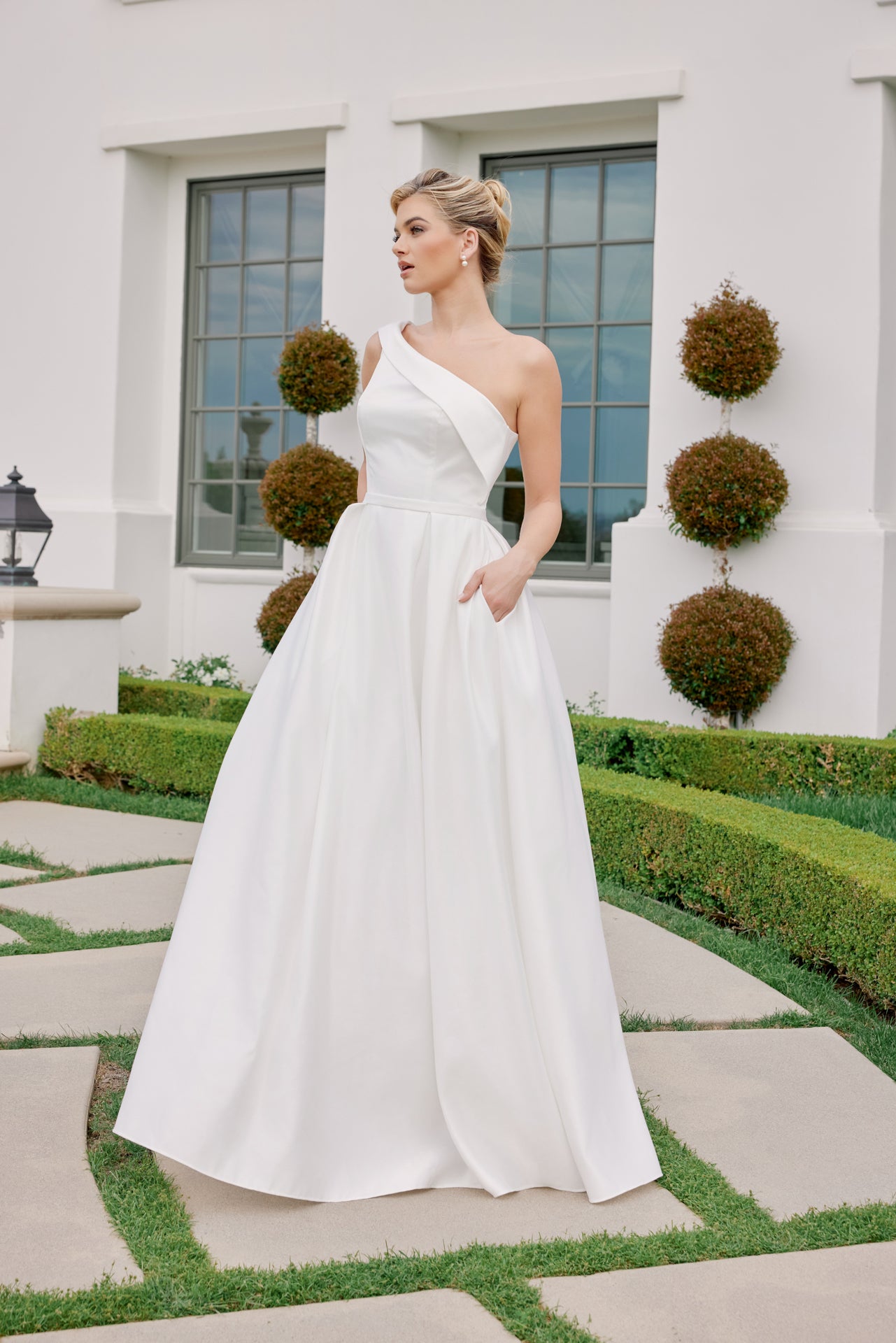 one shoulder a line wedding dress One Shoulder A-Line Bridal Gown 6 / Off White