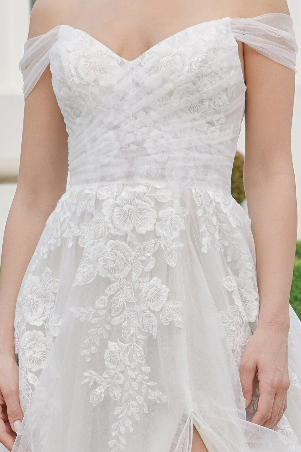 rose embroidered dress black Off-Shoulder Embroidered Tulle A-line Wedding Gown NXJE953 – smcfashion.com
