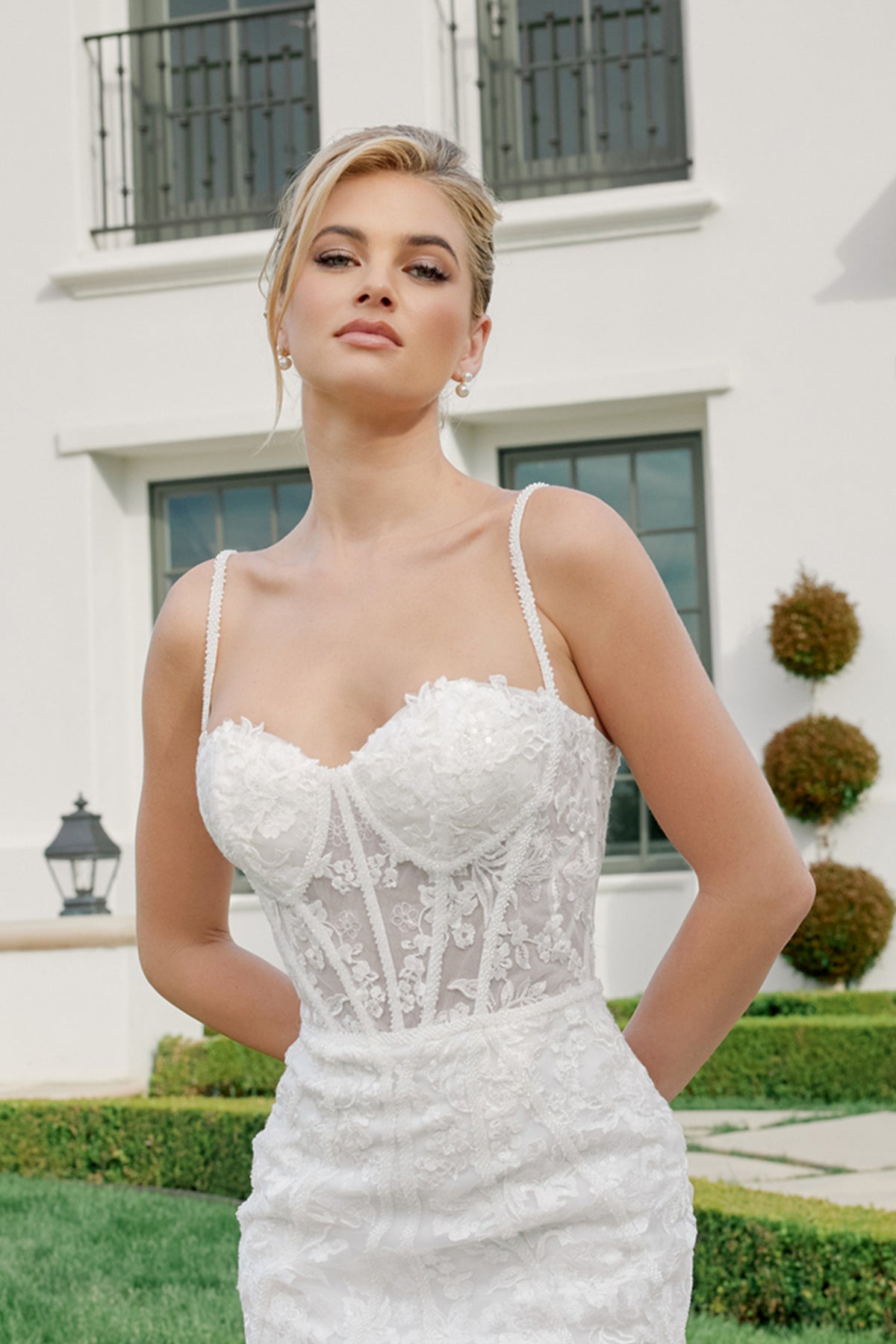 Ethereal Detailed Floral Embroidery Tulle Wedding Gown for Elegant Wed smcfashion.com Ethereal Detailed Floral Embroidery Tulle Wedding Gown for Elegant Wed smcfashion.com
