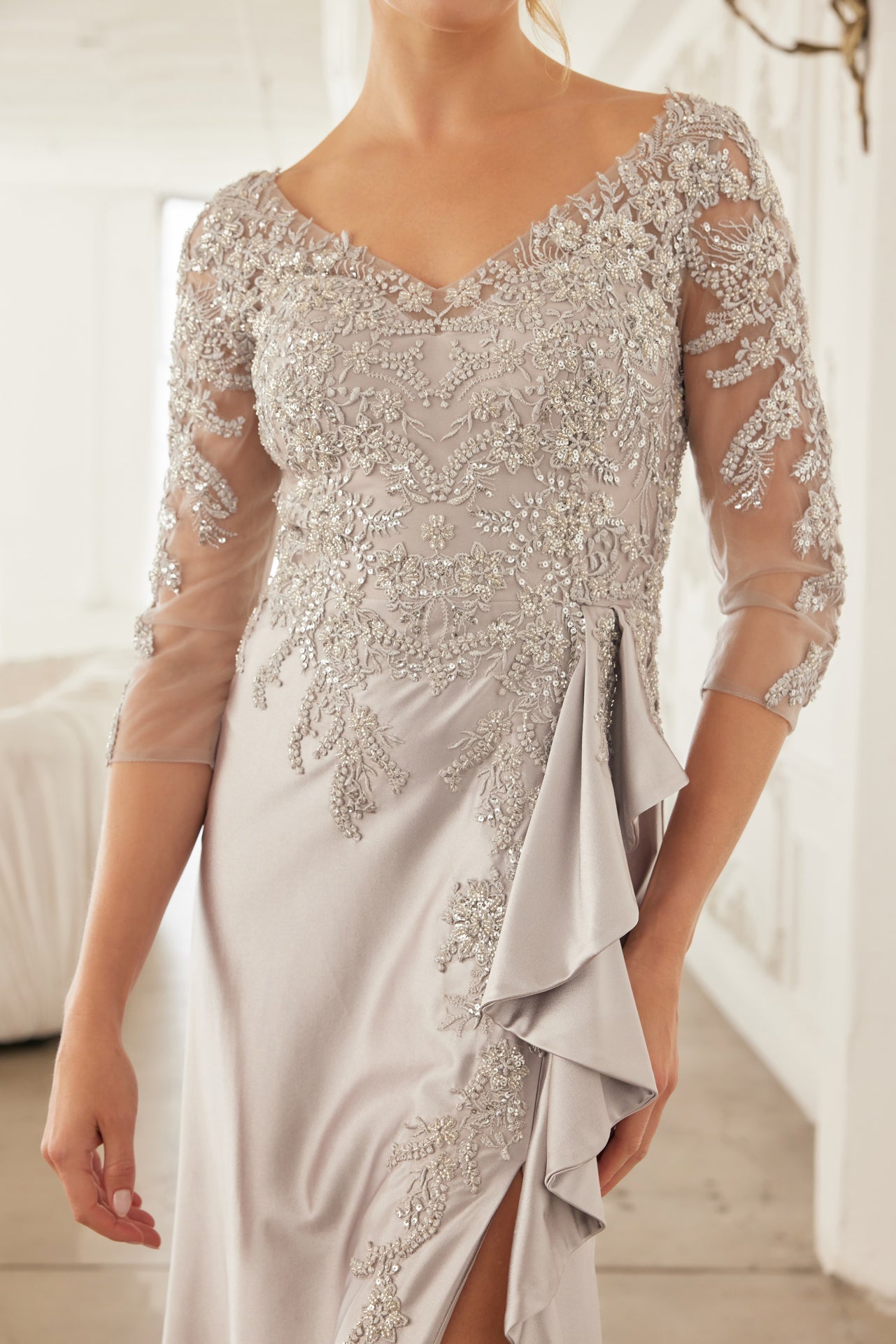 Elegant and Timeless Floral Embroidery Evening Gown for Mother of the smcfashion.com Elegant and Timeless Floral Embroidery Evening Gown for Mother of the smcfashion.com