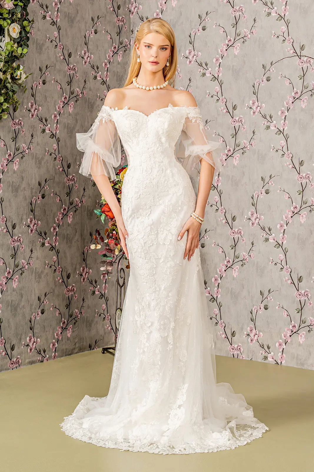 Floral embroidery bead sheer sleeves mesh mermaid wedding gown GLGL3479 –  smcfashion.com