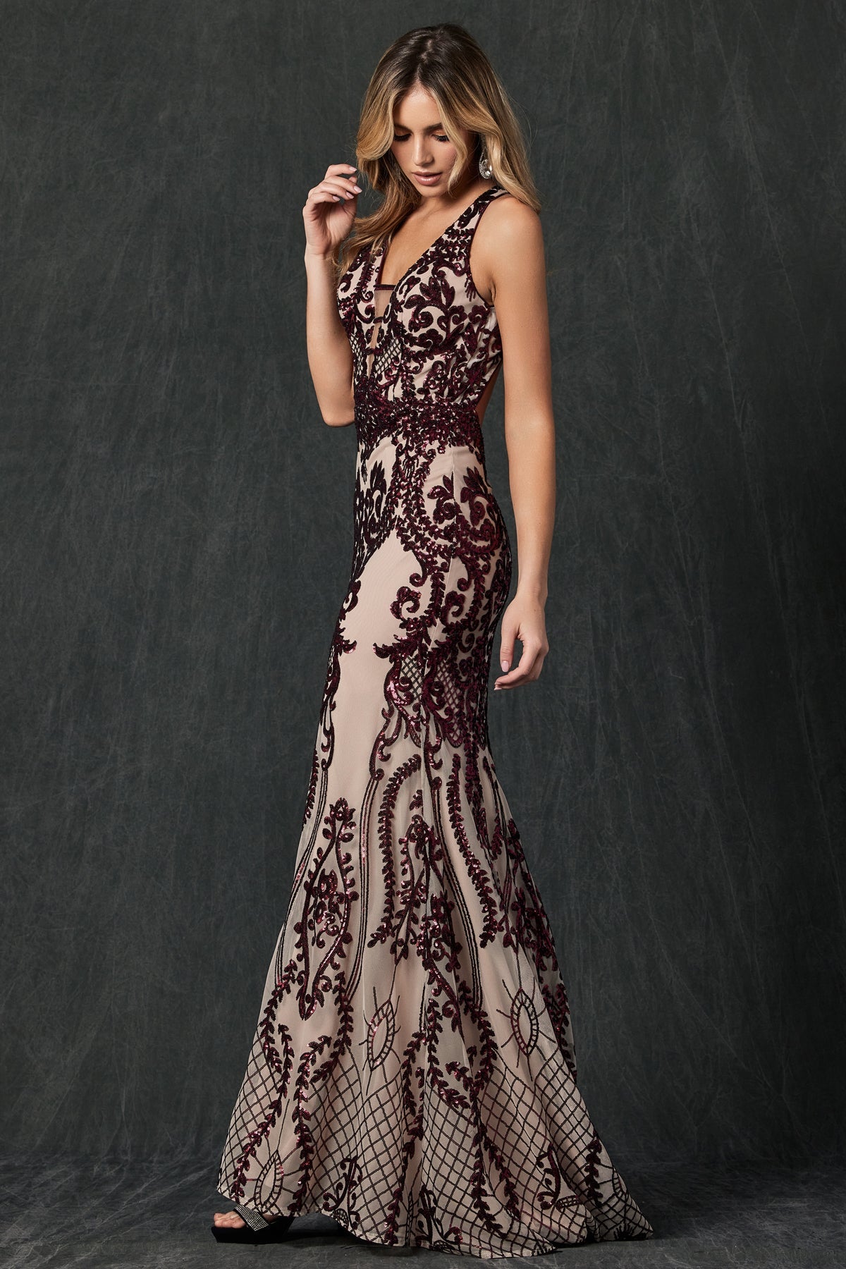 Embroidered Lace Open Back Illusion V-Neck Mermaid Long Prom Dress JT243-Prom Dress-smcfashion.com