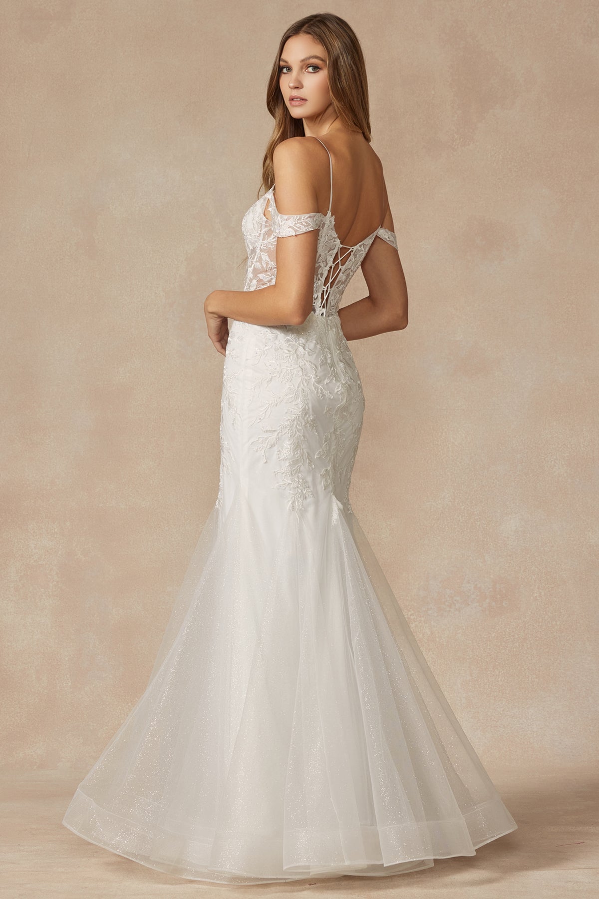 Leaf Lace Embroidered Fitted Plunging Deep V-Neck Long Wedding Dress JT290W-Wedding Dress-smcfashion.com