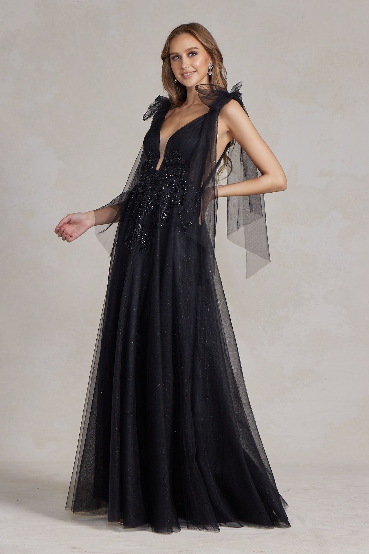 Tulle Skirt Deep Illusion V-Neck Embroidered Lace Long Prom Dress NXE1075-Prom Dress-smcfashion.com