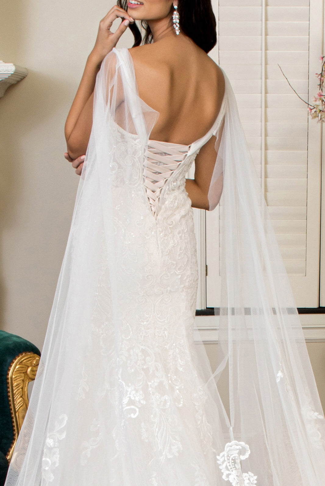 Embroidered V-Neck Mermaid Wedding Gown Detachable Cape - Mask Not Included GLGL1935-WEDDING GOWNS-smcfashion.com